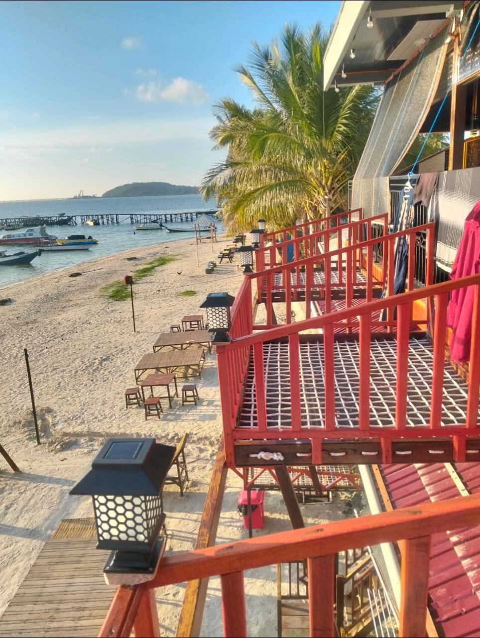 Balkon Cemerlang Villa